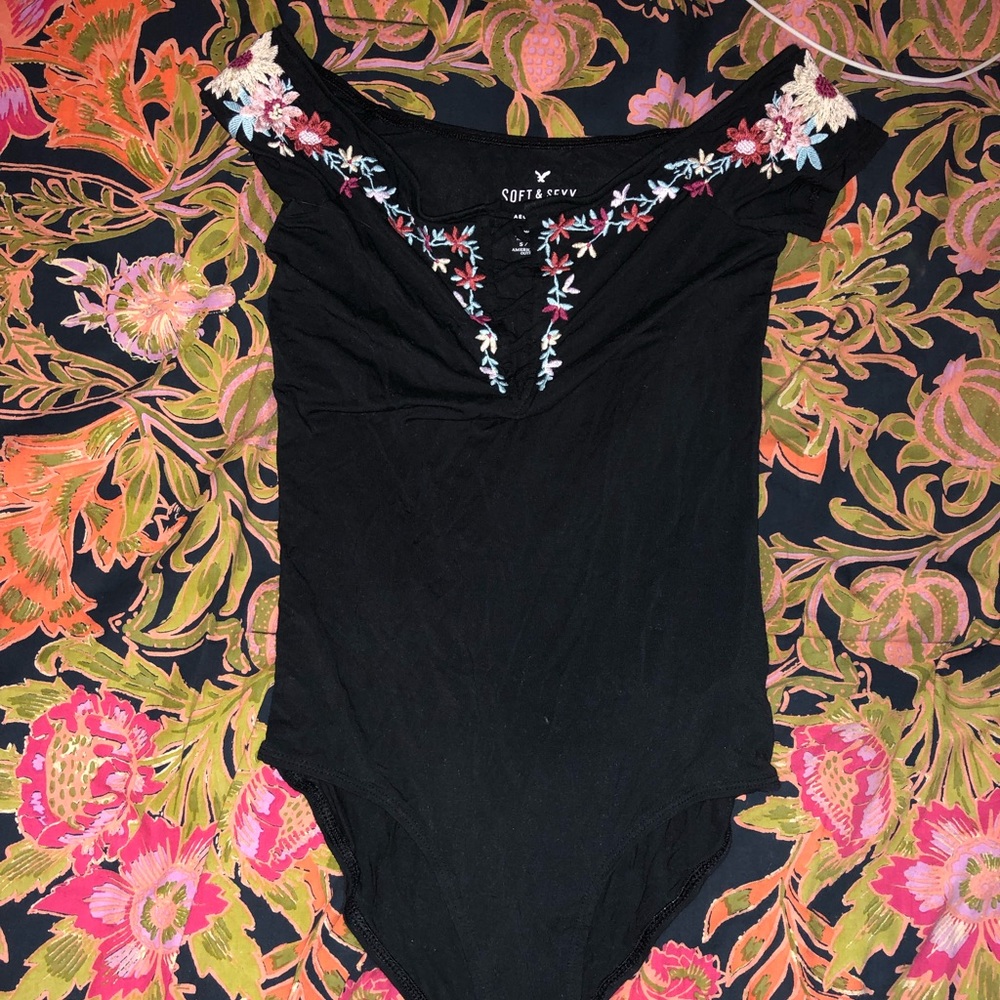 Embroidered body suit. Size SMALL